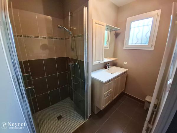 A ne pas rater ! Secteur Saint Ignace, Maison de plain pied de 105,85 m², 3 chambres sur 600 m² clos et arboré