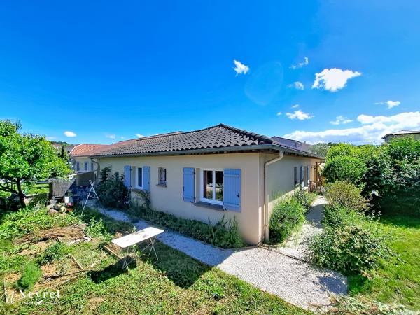 A ne pas rater ! Secteur Saint Ignace, Maison de plain pied de 105,85 m², 3 chambres sur 600 m² clos et arboré