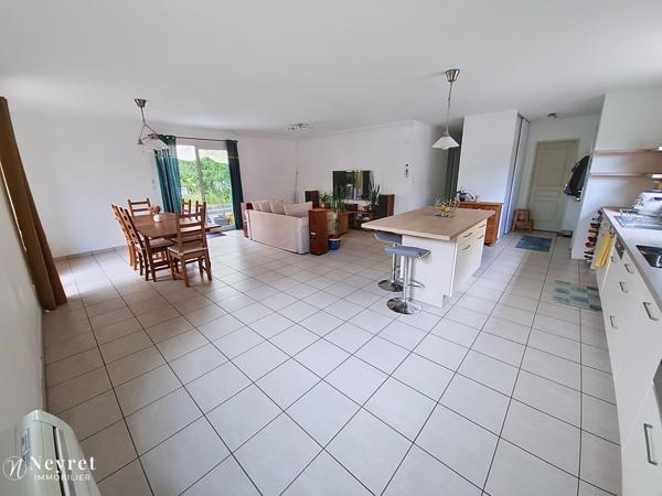 A ne pas rater ! Secteur Saint Ignace, Maison de plain pied de 105,85 m², 3 chambres sur 600 m² clos et arboré