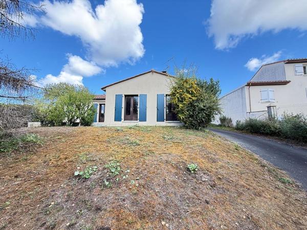 Maison avec piscine Voeuil Et Giget 5 pièce(s) 135 m2