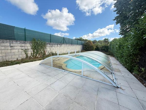 Maison avec piscine Voeuil Et Giget 5 pièce(s) 135 m2