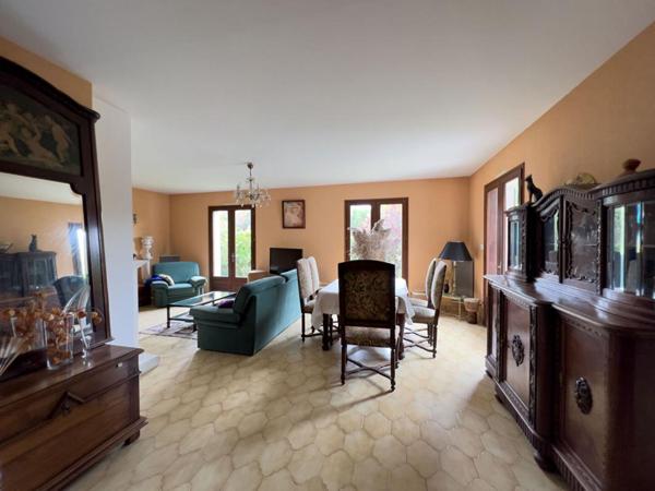 Maison avec piscine Voeuil Et Giget 5 pièce(s) 135 m2