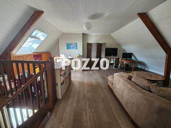 Ensemble immobilier avec maison familiale, appartement loué et terrain constructible à Tourlaville CHERBOURG EN COTENTIN