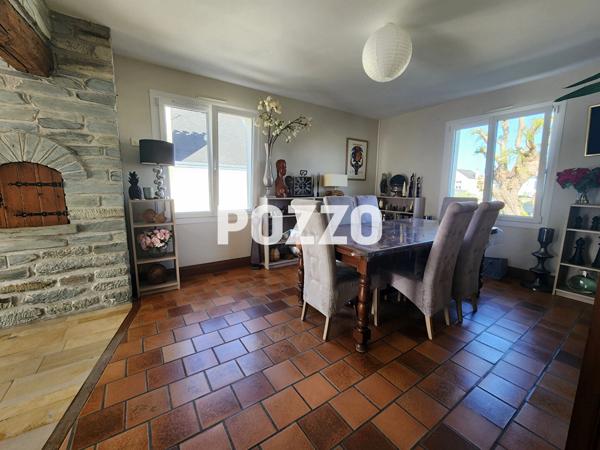 Ensemble immobilier avec maison familiale, appartement loué et terrain constructible à Tourlaville CHERBOURG EN COTENTIN