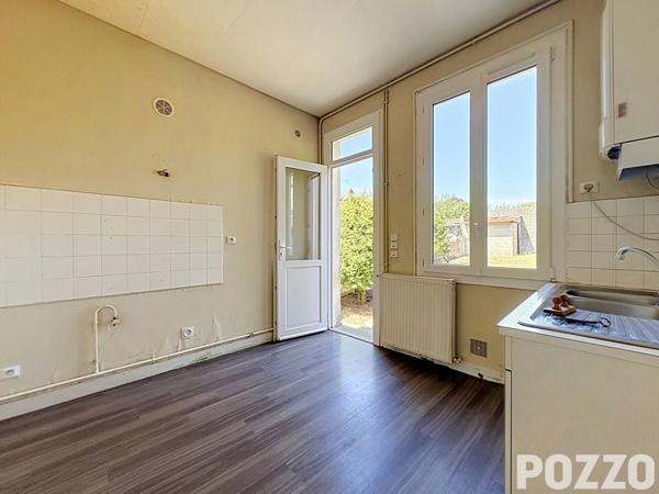 Maison Coutances 5 pièces 59 m² terrain clos de 313 m² COUTANCES