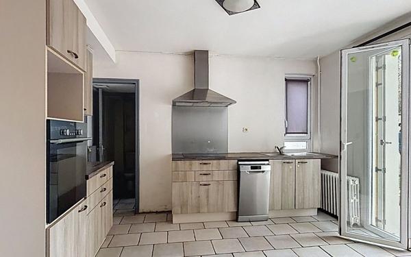 Maison à vendre    3 pièces •  Reims