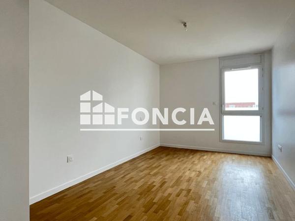 Location Appartement 2 pièces 59.8 m² - 7 AVENUE GEORGES POMPIDOU Les Pavillons Sous Bois 93320