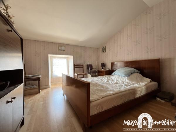 Vente Maison familiale - 6 chambres - 169 m² - MERPINS Portes de COGNAC