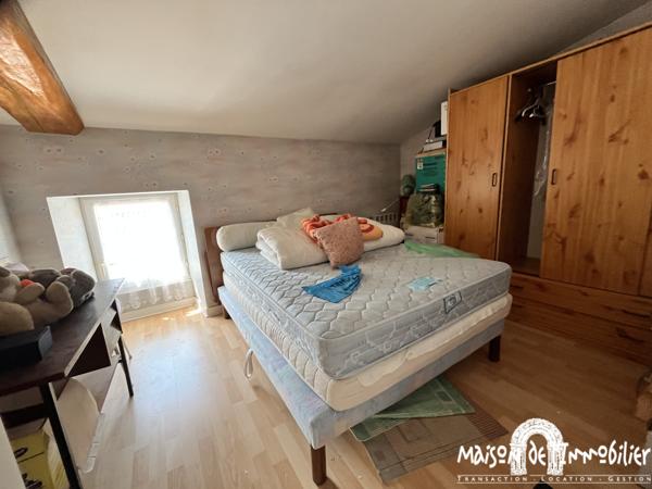 Vente Maison familiale - 6 chambres - 169 m² - MERPINS Portes de COGNAC