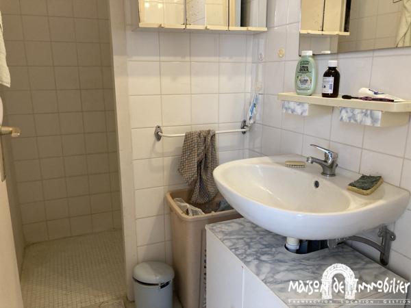 Vente Maison familiale - 6 chambres - 169 m² - MERPINS Portes de COGNAC