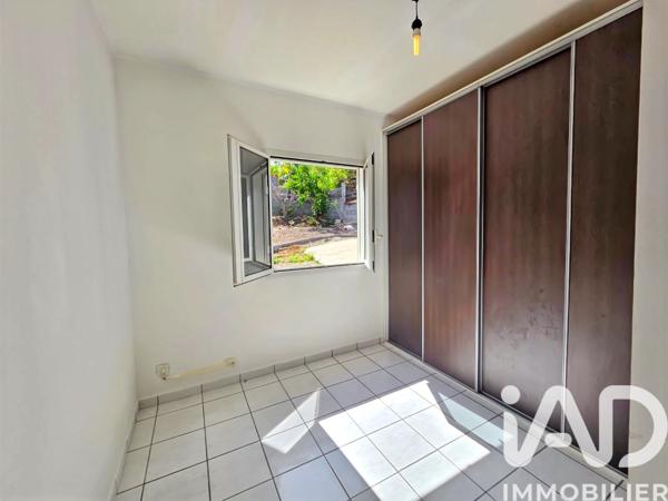 Location maison 5 pièces 119 m² Saint-Paul