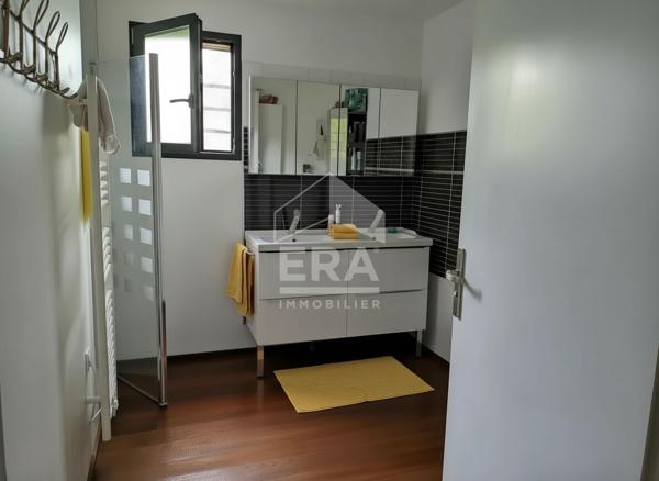 Maison individuelle récente à vendre à Villefranche de Lonchat  Montpon menesterol Saint seurin sur l'isle
