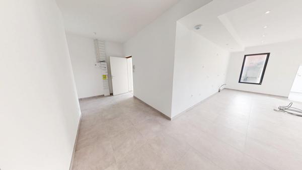 LOFT Rècement Aménagé de 160m2 avec Terrasse de 40m2