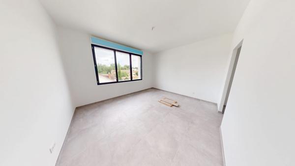 LOFT Rècement Aménagé de 160m2 avec Terrasse de 40m2