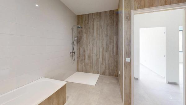 LOFT Rècement Aménagé de 160m2 avec Terrasse de 40m2