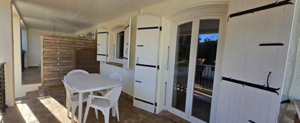 MAISON FAMILIALE AVEC 2 DEPENDANCES