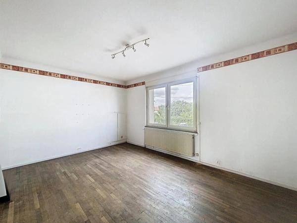 Appartement avec Jardin , cave et grenier