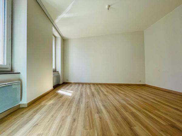 Location Appartement70,39 m² - 3 Pièces - MONTAUBAN (82000)