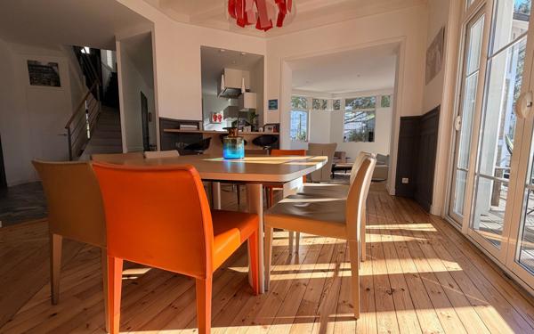 Maison à vendre    7 pièces •  La Baule-Escoublac