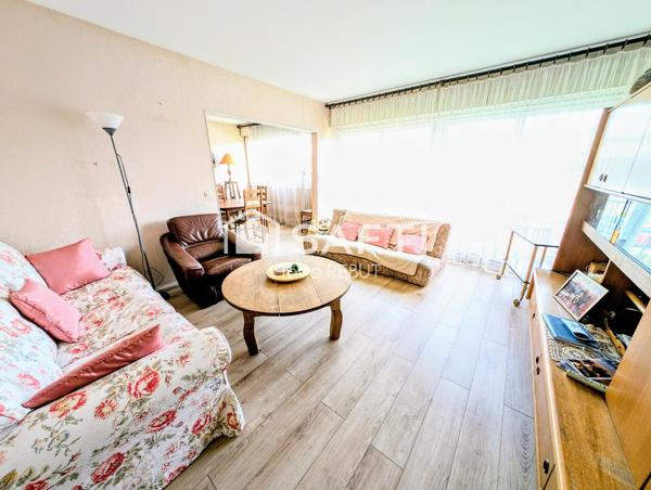 Grand F5 92M² traversant Parking et cave