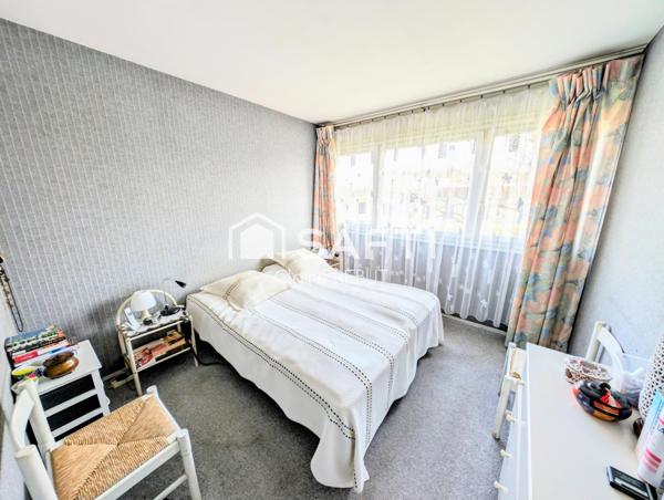 Grand F5 92M² traversant Parking et cave