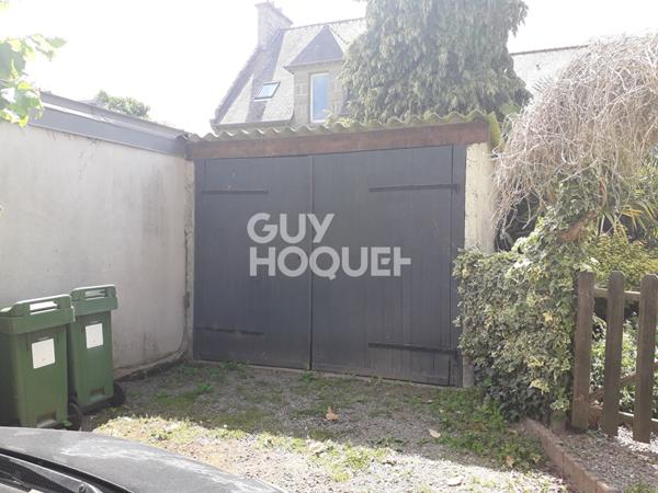 A vendre à Dinan, maison en pierre sous ardoises, 95m², 4p, 3 chbres