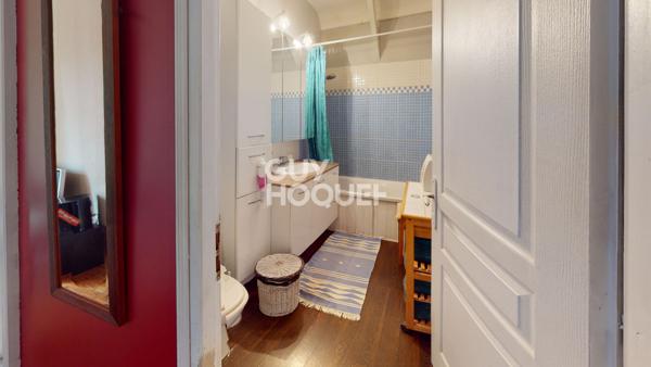 A vendre à Dinan, maison en pierre sous ardoises, 95m², 4p, 3 chbres