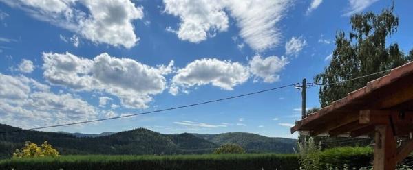 maison d'environ 130 m², 6 pièces dont 4 chambres , terrain 7.4 ares