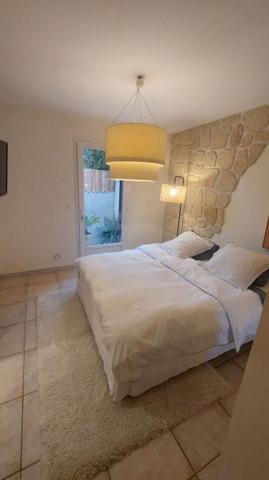 VILLA Sete 4 pièce(s) 117 m2