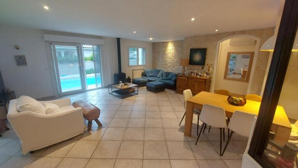 VILLA Sete 4 pièce(s) 117 m2