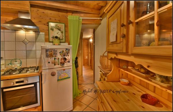 🏔️ BRIANÇON – CŒUR DE VILLE – T3 au CHARME ALPIN & LUMINOSITÉ ☀️