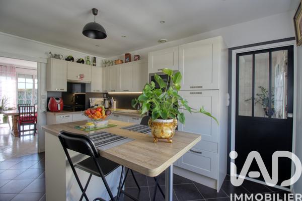 Maison à vendre 5 pièces 114 m² Le Malesherbois