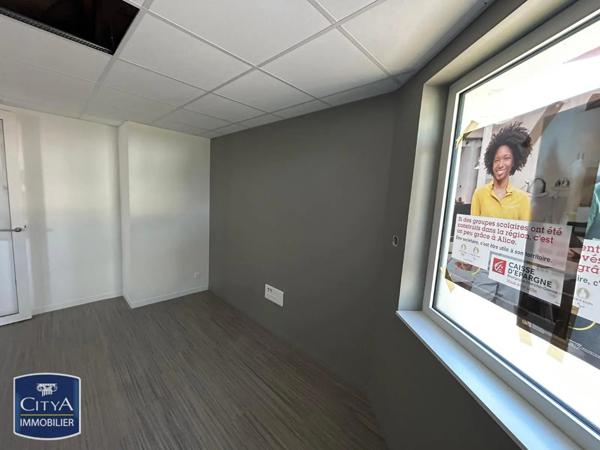 Local commercial à vendre 62m²