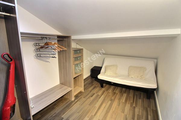 2 pièces ,31 m² Carrez / 57 m² au sol, pièce supplémentaire ( bureau / chambre)