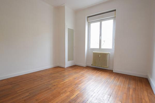 Appartement 4 pièce(s) 3 chambre(s) 137.73 m²