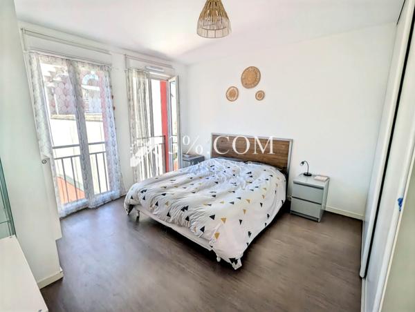 Appartement
                                                                                                                                                                                                                                                                                                                        4 pièce(s)                                                                                                                                                                                                          3 chambre(s)                                                                                                                                                                                                          80  m²