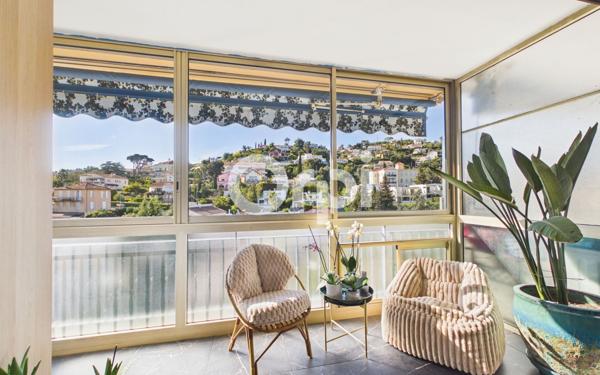 Appartement à vendre    4 pièces • 81 m2 Mandelieu-la-Napoule