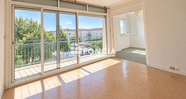 À vendre Appartement 4 pièces 69 m² - Rochefort 17300