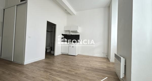 À vendre Studio 27 m² - Bordeaux 33000