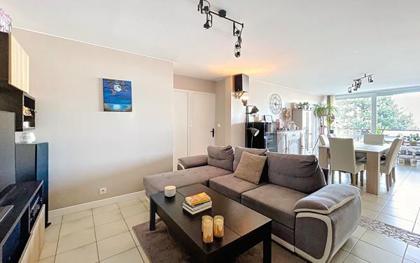 Appartement à vendre    4 pièces • 82,49 m2 Saint-Étienne