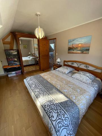 Maison à PLUNERET, 56400 - 7 pièces 193m²
