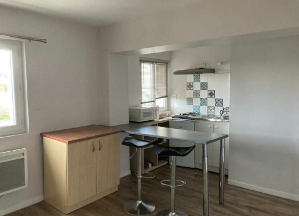 Immeuble à vendre    4 pièces •  Périgueux