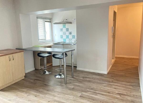 Immeuble à vendre    4 pièces •  Périgueux