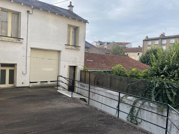 Maison - POITIERS - Plateau