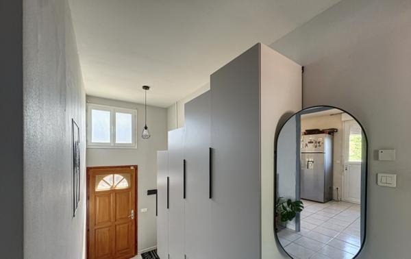 Maison
         8 pièces
        - 309 m² Bien prestige 467 000 € *