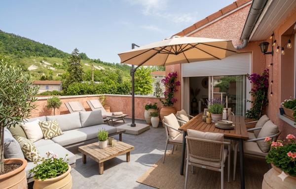 Maison
         8 pièces
        - 309 m² Bien prestige 467 000 € *