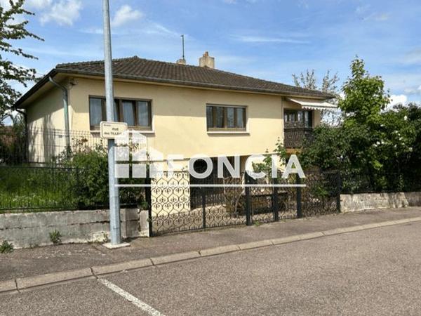 Location Maison 4 pièces 131.5 m² - 11 RUE DES TILLEULS Woippy 57140