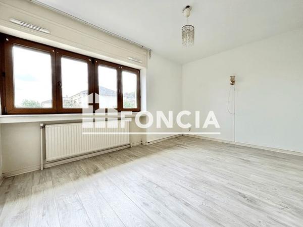 Location Maison 4 pièces 131.5 m² - 11 RUE DES TILLEULS Woippy 57140