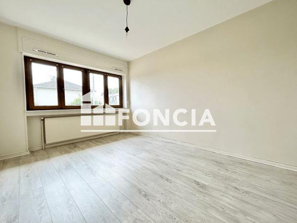 Location Maison 4 pièces 131.5 m² - 11 RUE DES TILLEULS Woippy 57140