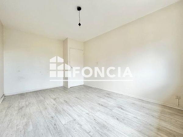 Location Maison 4 pièces 131.5 m² - 11 RUE DES TILLEULS Woippy 57140